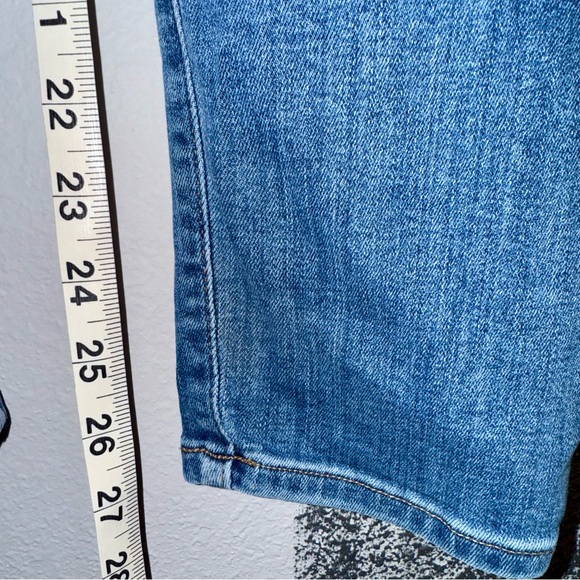 Madewell Blue Jeans Ladies size 12/31 waist Denim Mid rise Skinny Jeans - Picture 8 of 8